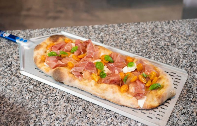 Pelle à pizza en acier inoxydable, pelle 20 cm, longueur 130 cm - Boutique  en ligne Gastro-Held